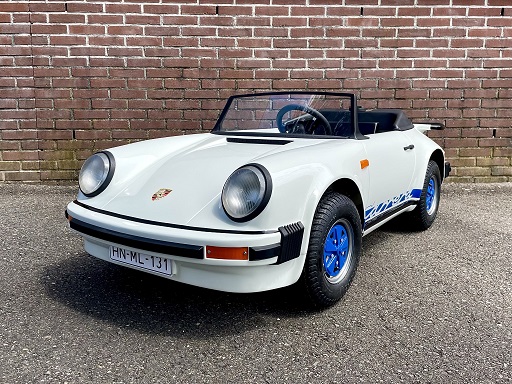 Porsche 911 Junior